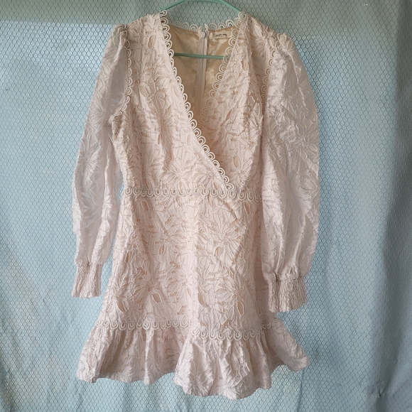 Just Me Dresses & Skirts - Just Me White Floral Crochet Dress Sz M